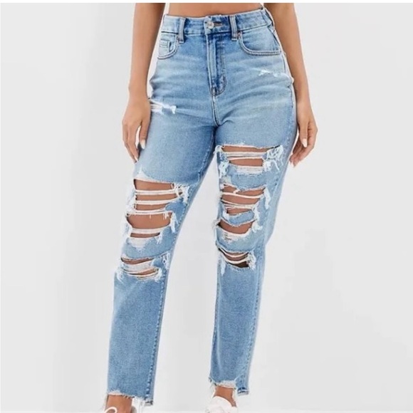 American Eagle Outfitters High Rise Curvy Mom Blue Jeans Distressed Size 4 - Picture 1 of 10